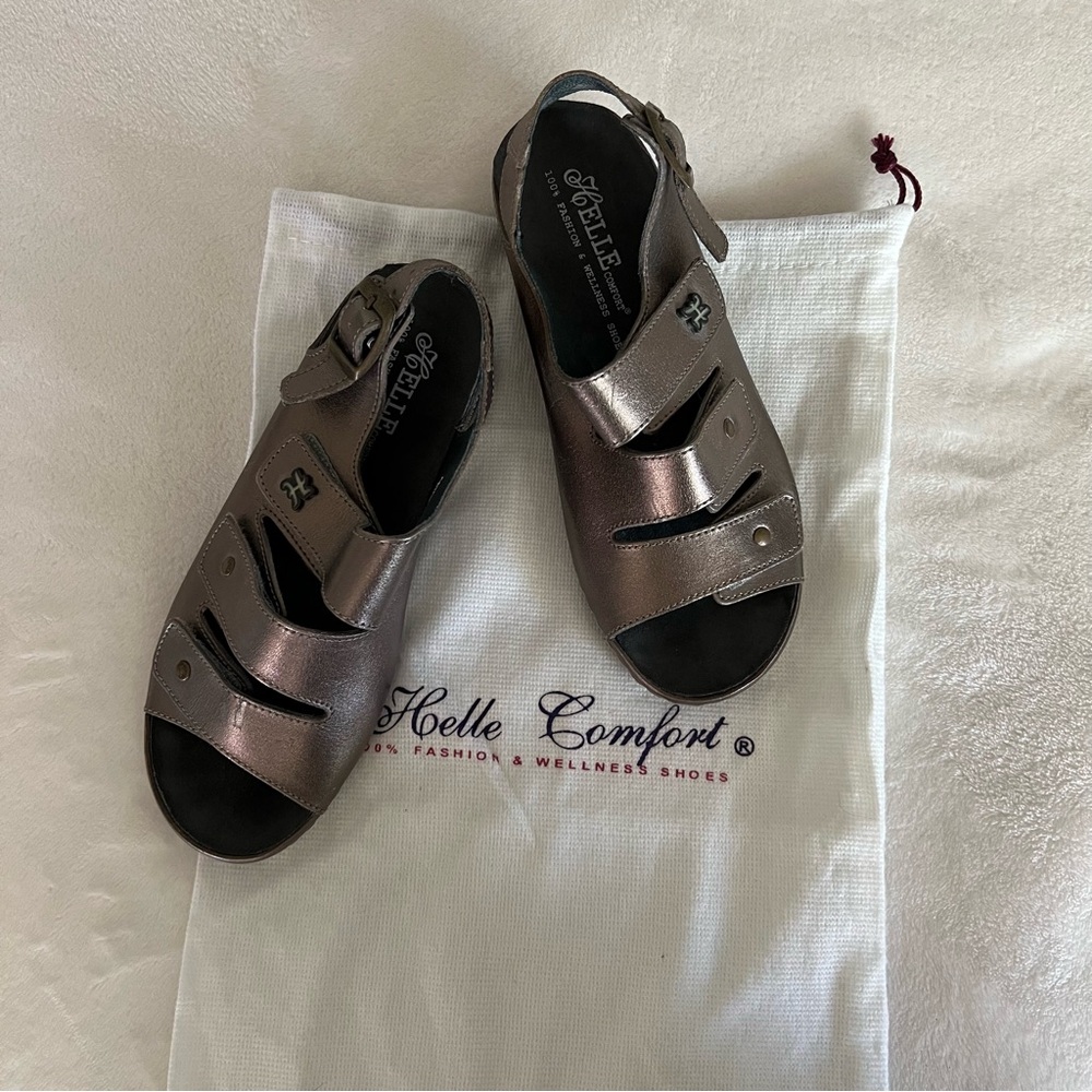 Pewter Leather Helle Mules with Open Toe Design Adjustable Straps